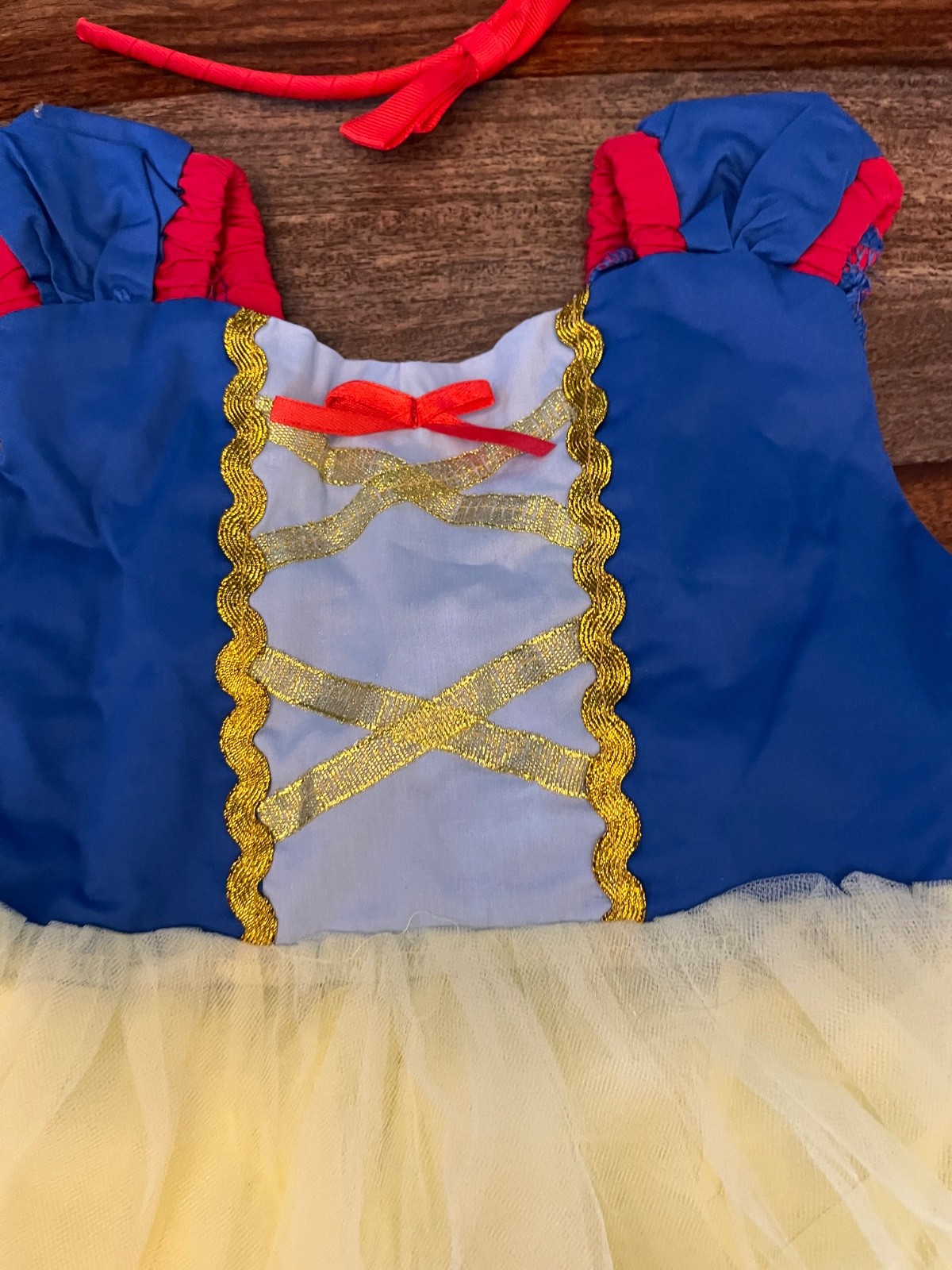 Snow White Disney Princess Dress Up Halloween Deluxe Child Costume Size XS 4/5