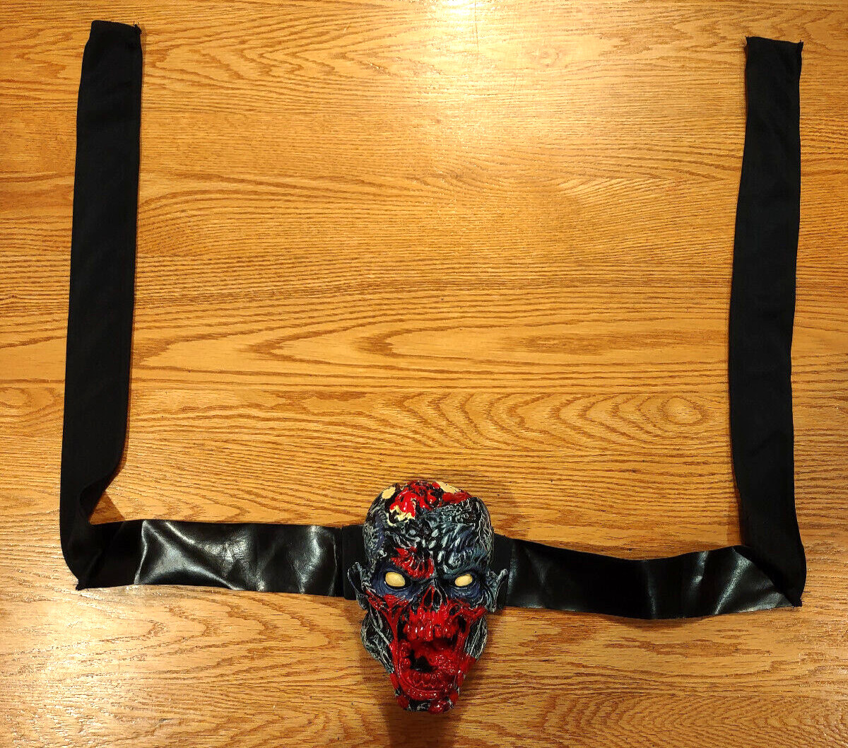 California Costumes Collections Resin Bloody Skull Demon Sash 57 in Long