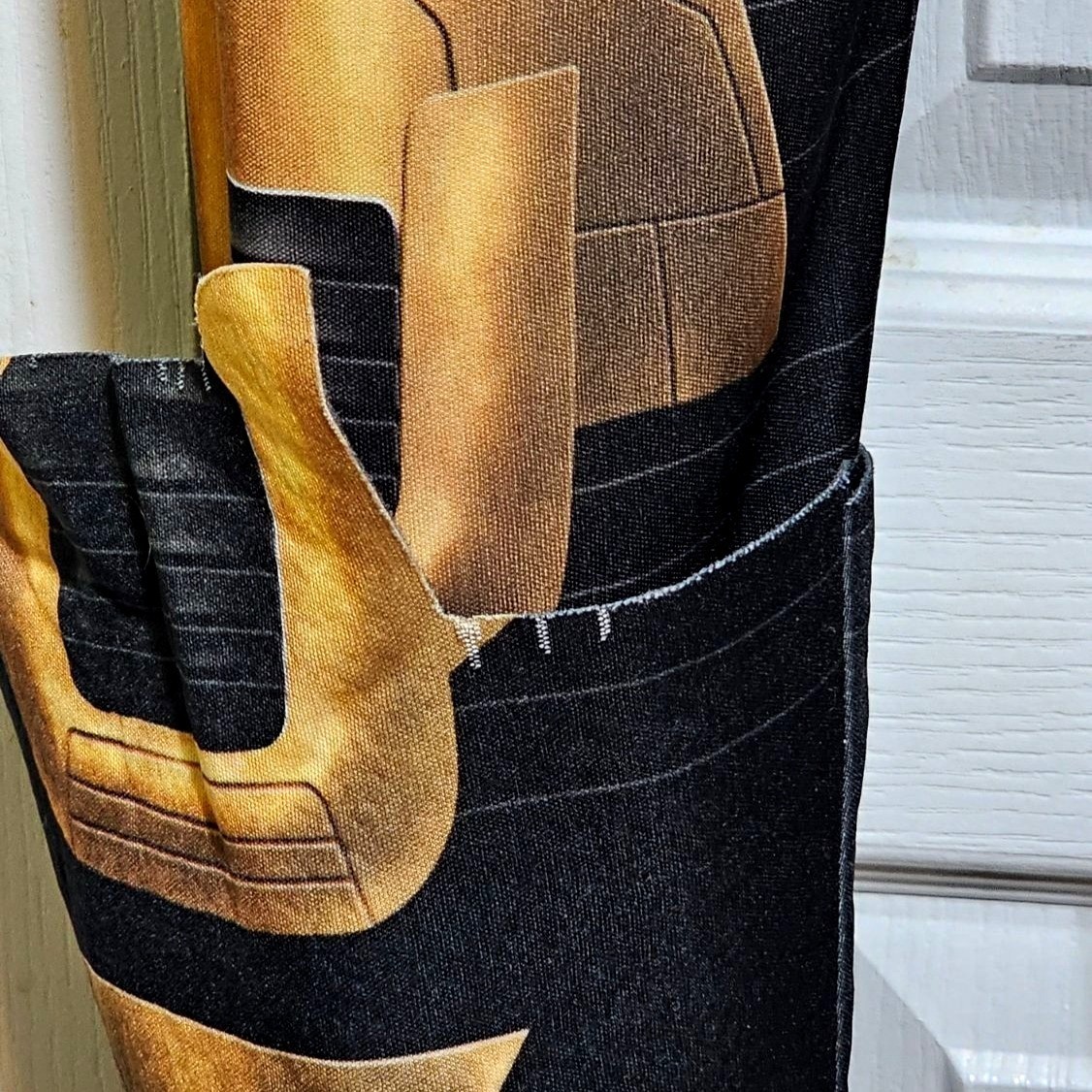Marvel Avengers Endgame Thanos Costume Boys 12-14 Rubies Mask Infinity Gauntlet