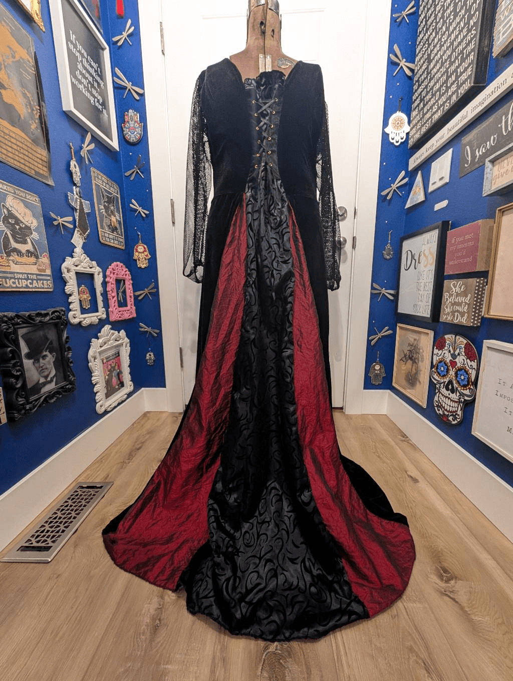 Plus Size Renaissance Medieval Gothic Velvet Corset Costume Dress XL-2X