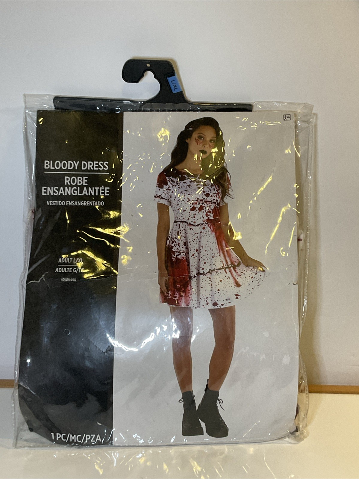 Women’s L/XL Bloody Dress Halloween Costume 1 Piece Up To Size 16