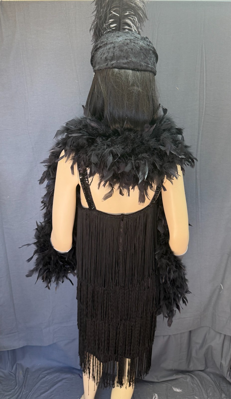 “Great quality” Black and Silver flapper-adult small