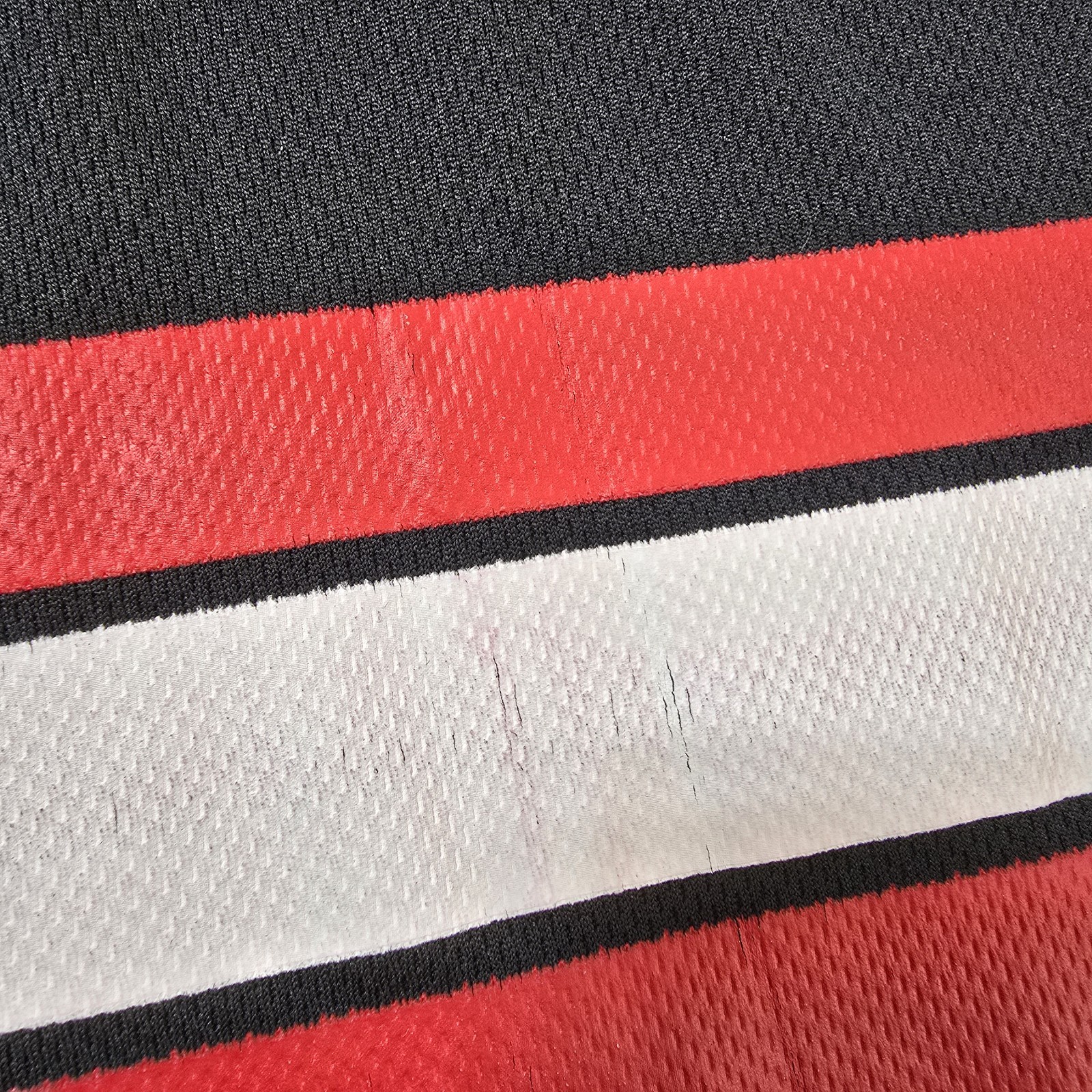 Friday The 13th-Jason Voorhees Bloody Hockey Jersey Size Small