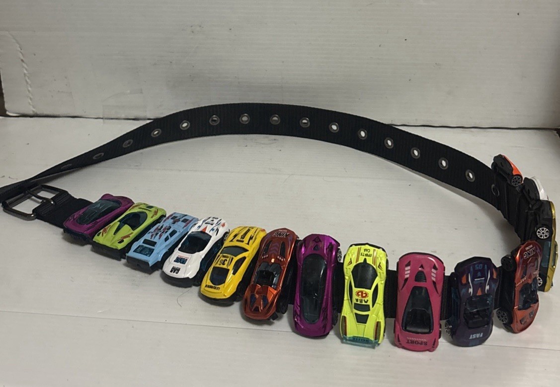 Hot Wheels 48” Belt Of Die Cast Cars Rare Hard To Find Item VGC Fast Shipping