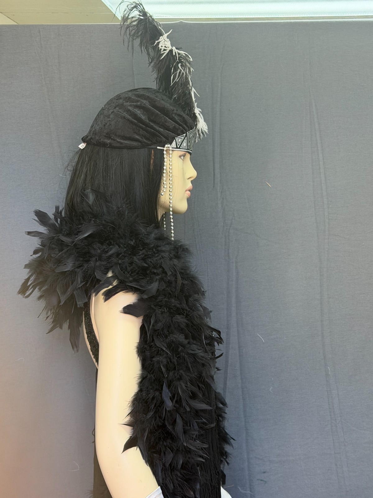 “Great quality” Black and Silver flapper-adult small
