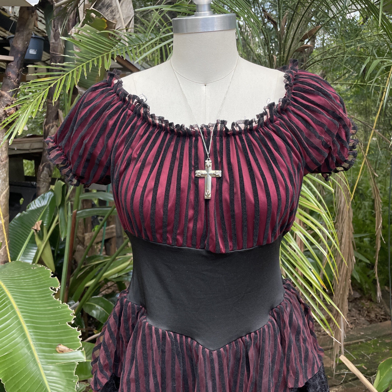 Spirit Lady Of The Seas Adult Womans Pirate Halloween Costume Sz M DRESS ONLY