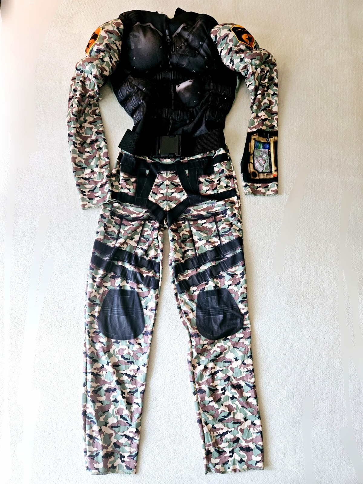 Military Solider Camouflage Jumpsuit, Padded Chest/Arms Costume, Sz. Small 5/6