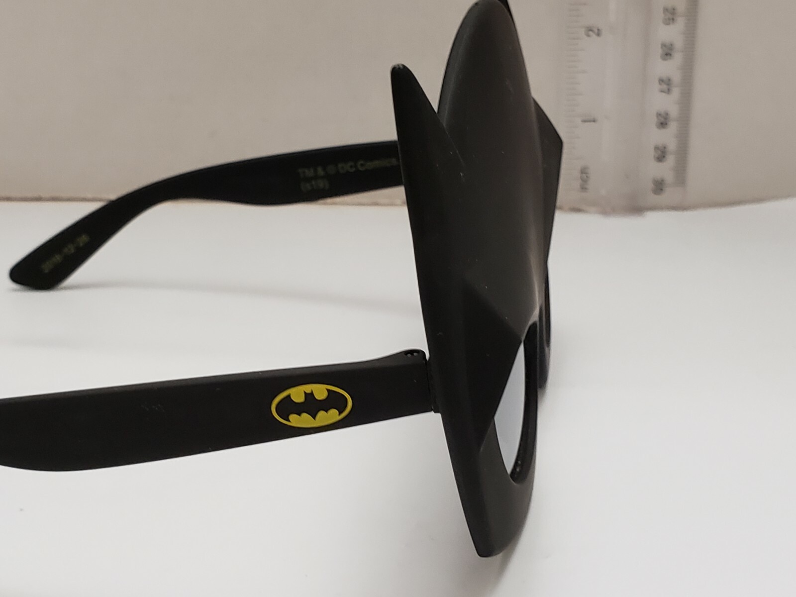 Child Sun-Staches Batman Shades DC Comics Super Hero Sunglasses Fast Shipping