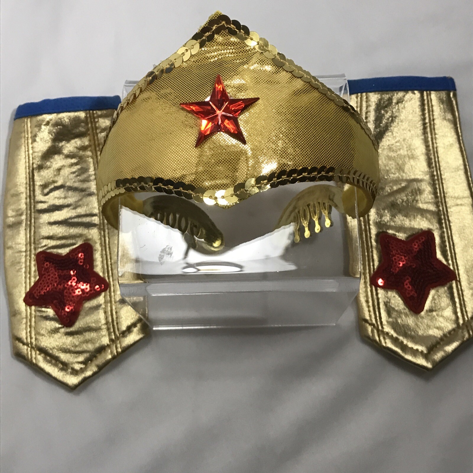 Girl’s S 6/6X Wonder Woman Dress, Cape Arm Band Head Band Halloween Costume