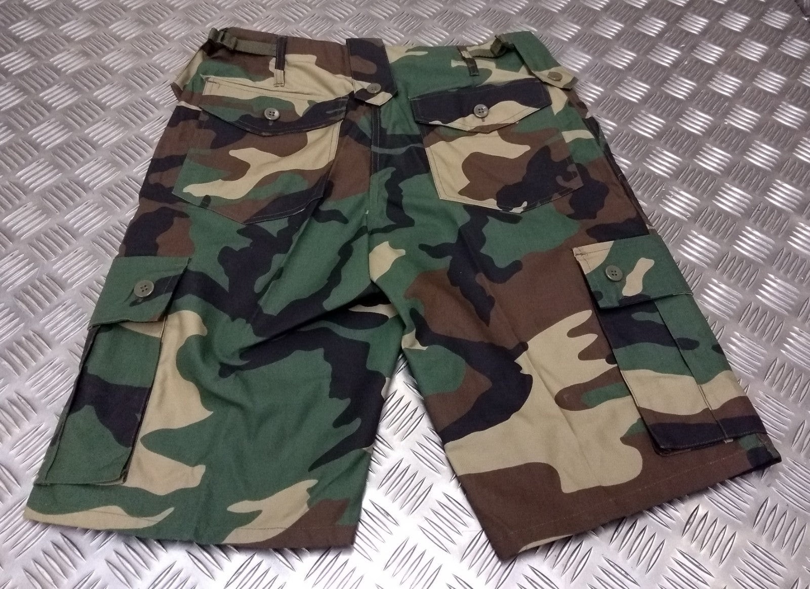 Military Style Combat Cargo / Utility / Camo / Multicam Shorts – All Sizes – NEW