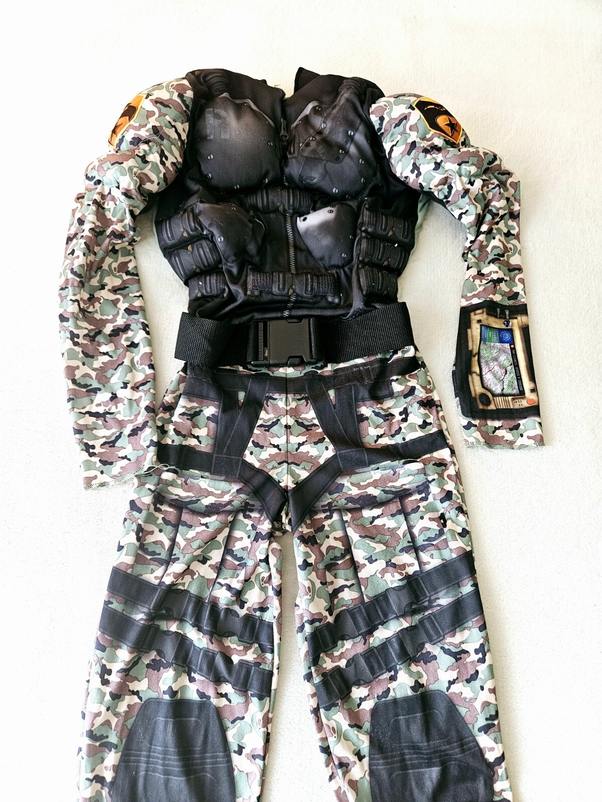 Military Solider Camouflage Jumpsuit, Padded Chest/Arms Costume, Sz. Small 5/6