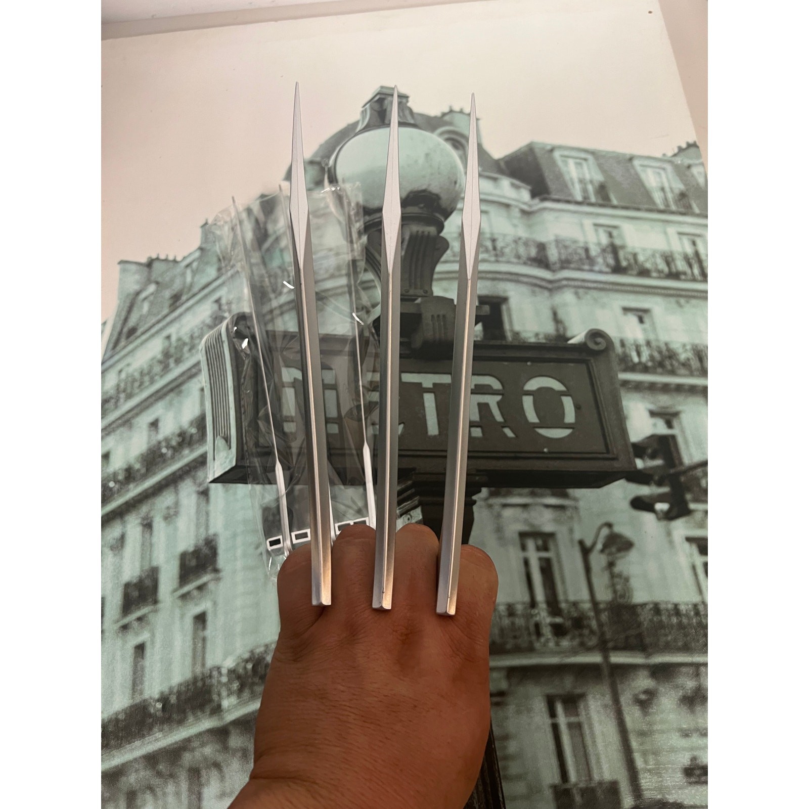 Marvel X-Men Wolverine Claws Cosplay Prop Replica (1 Pair)