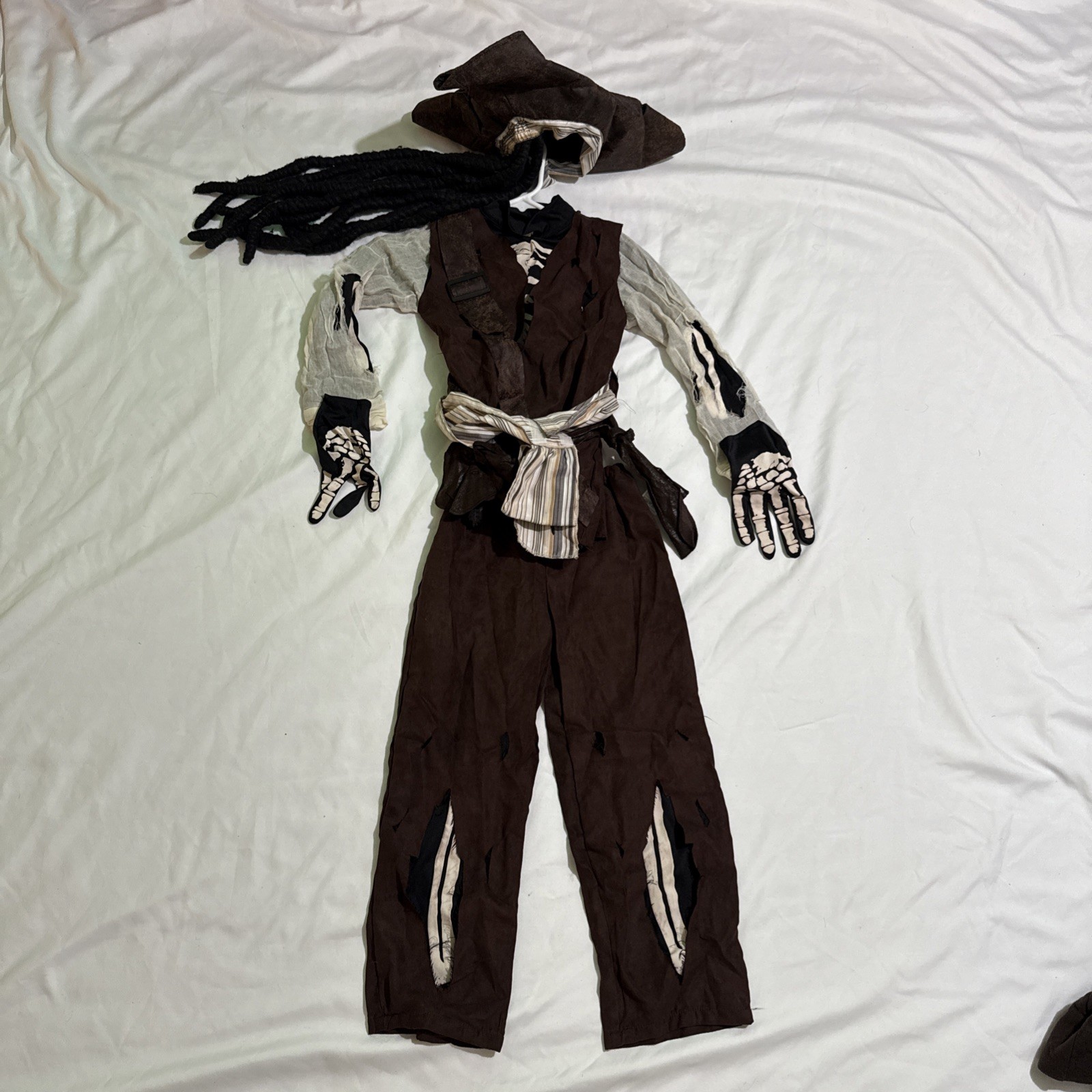 Walt Disney World Pirates Of Caribbean Boney Pirate Halloween Costume Small EUC