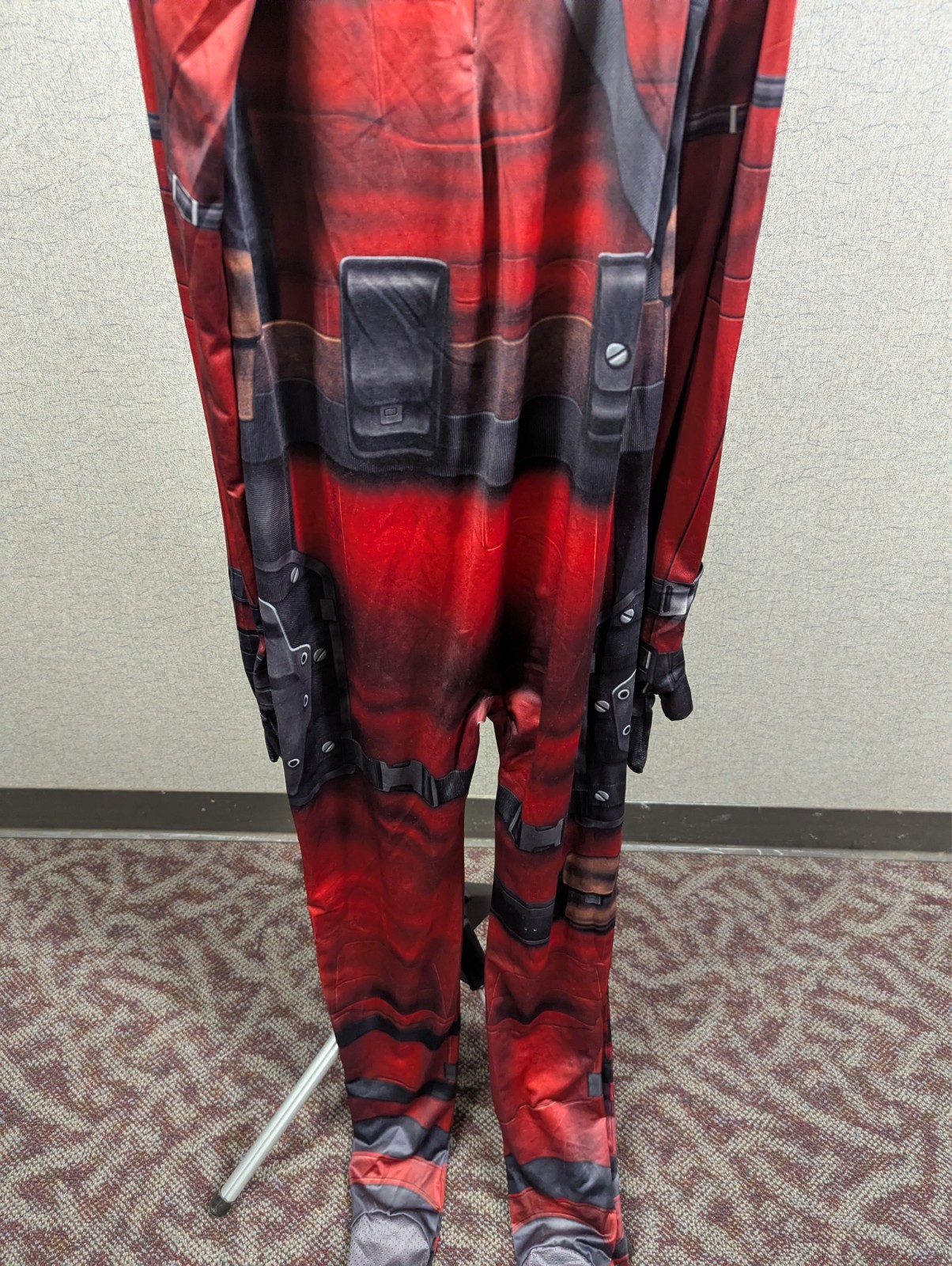 Jazwares Marvel Deadpool Adult Costume Standard Size Small Cosplay Halloween