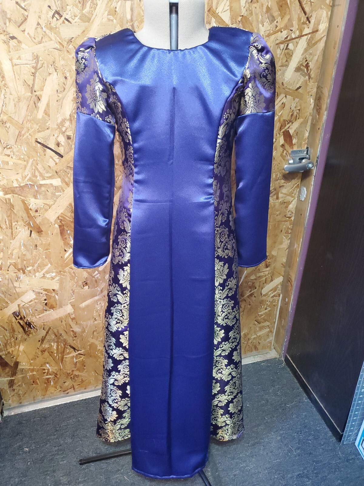 Girls Renaissance/Medieval Princess Dress size 8