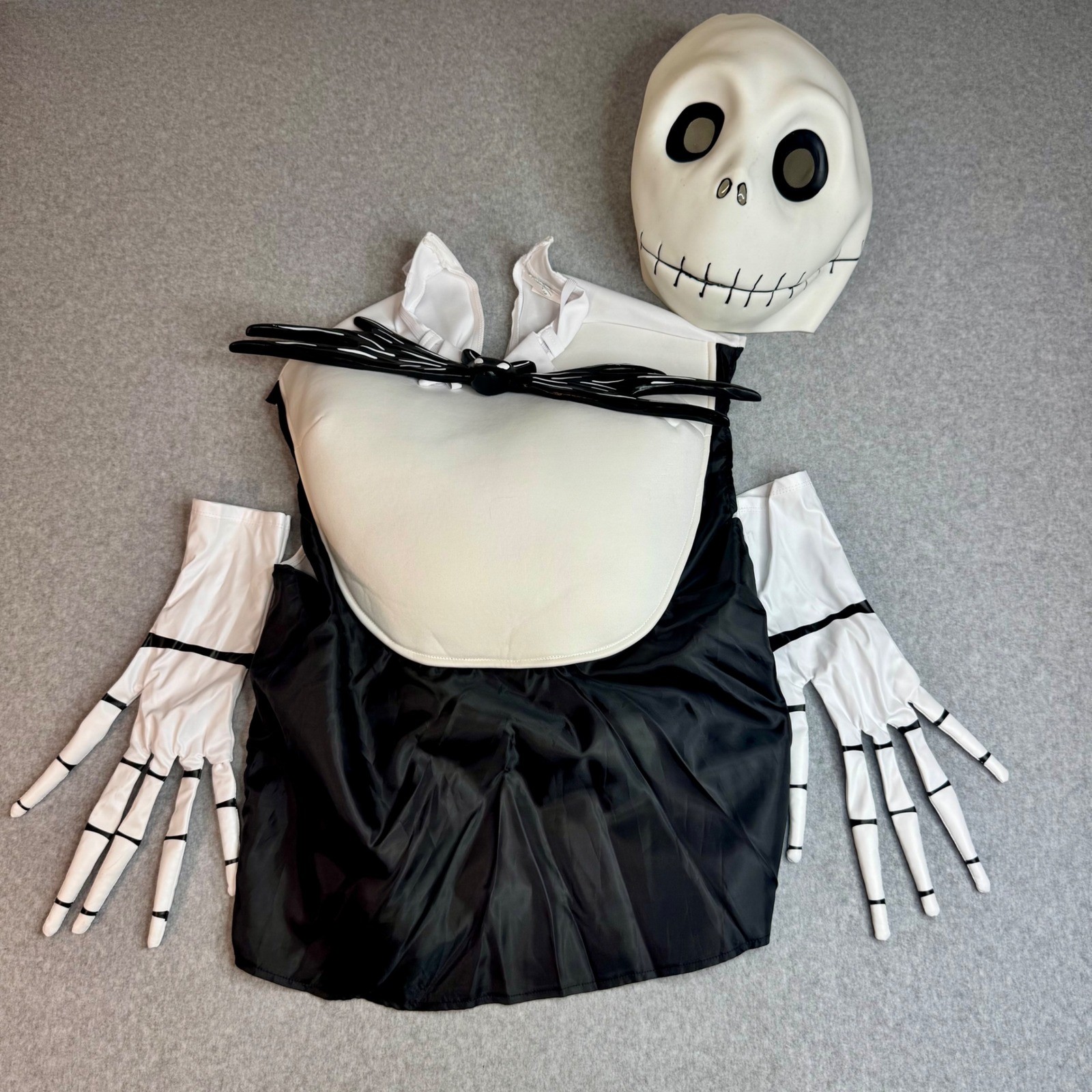 Disney Jack Skellington Nightmare Before Christmas Deluxe Costume Men’s L/XL